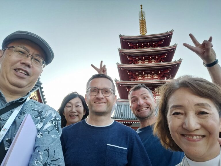 a Small group tour with multiple guides in Asakusa sensoji temple.